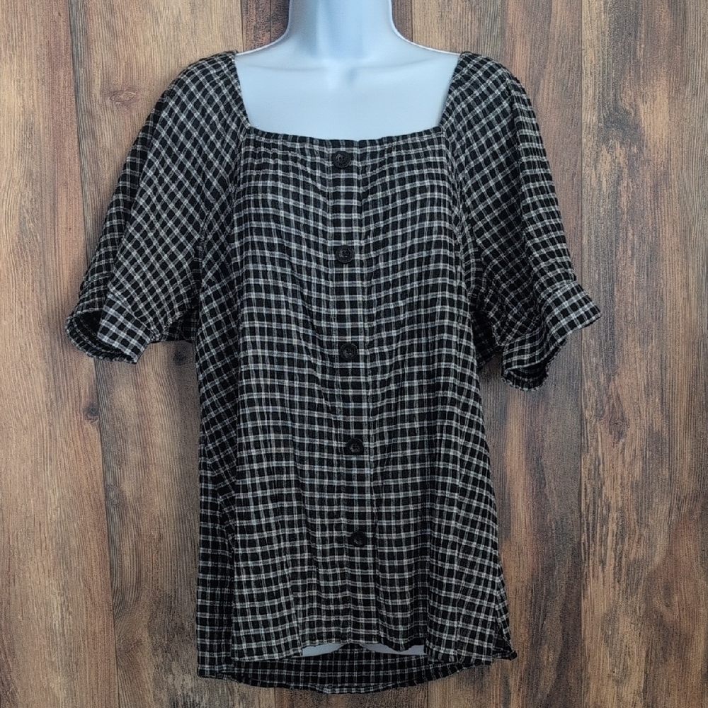 Lane Bryant Black and White Plaid Faux Button Down Shirt 18           -D113